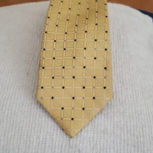 Neck tie